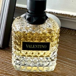 Valentino Yellow Dream Women’s Donna born in Roma Parfum
